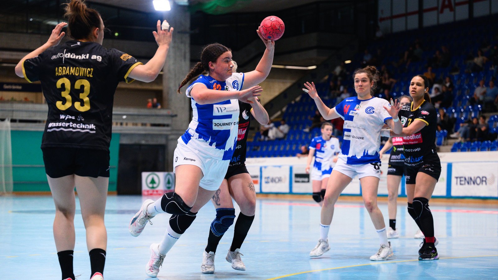 SPL: GC Amicitia Zürich verpflichtet Lea Schärer bis Sommer 2027