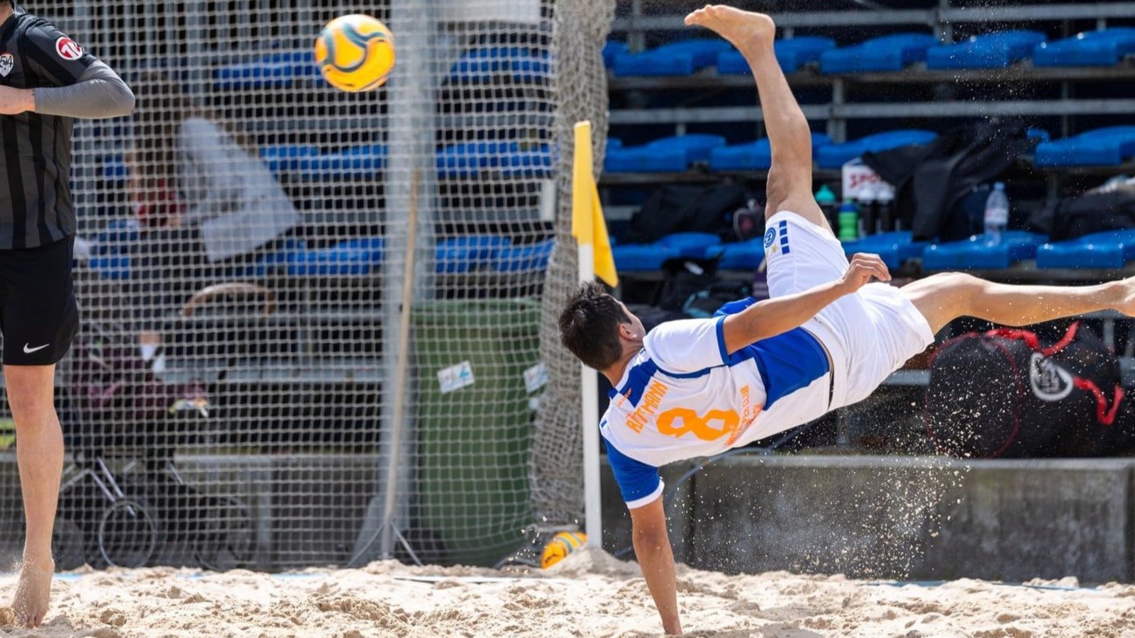 IM NASSEN SAND: HOCHS UND TIEFS FÜR GC BEACHSOCCER
