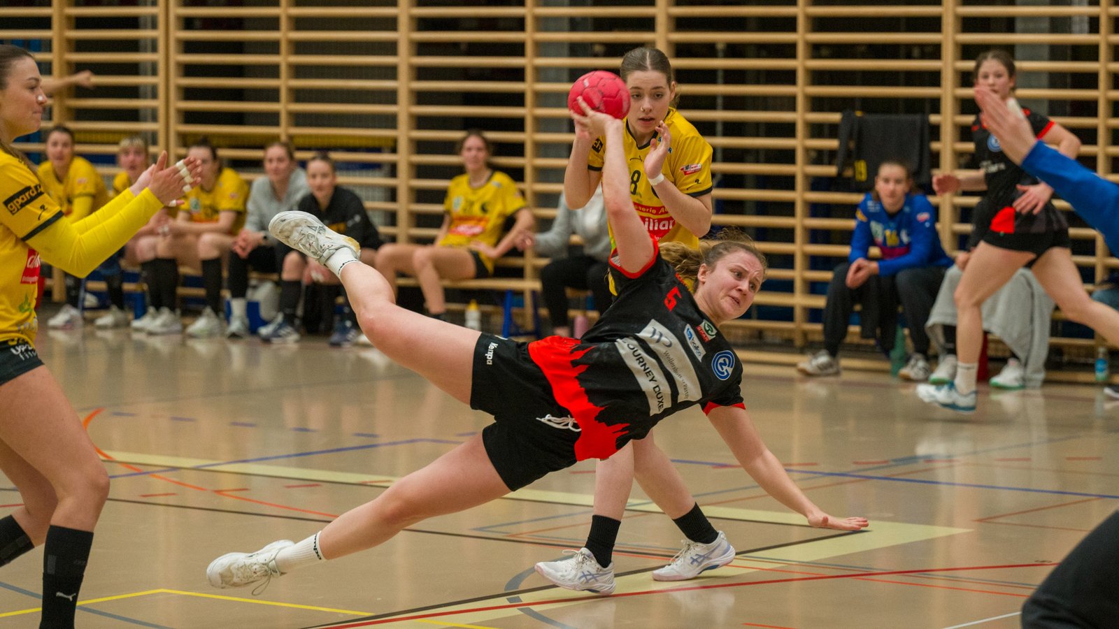 SPL: Bittere Niederlage gegen den Kantonsrivalen