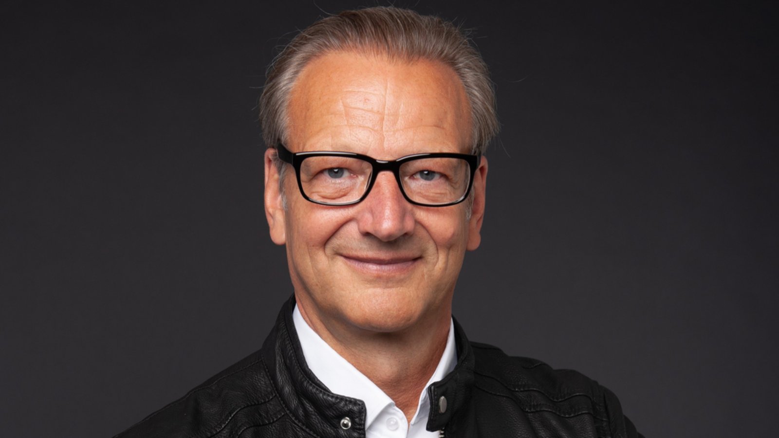 PRÄSIDENT IM GESPRÄCH: ANDREAS OBERHACK UND DIE INTERNATIONALE SEKTION