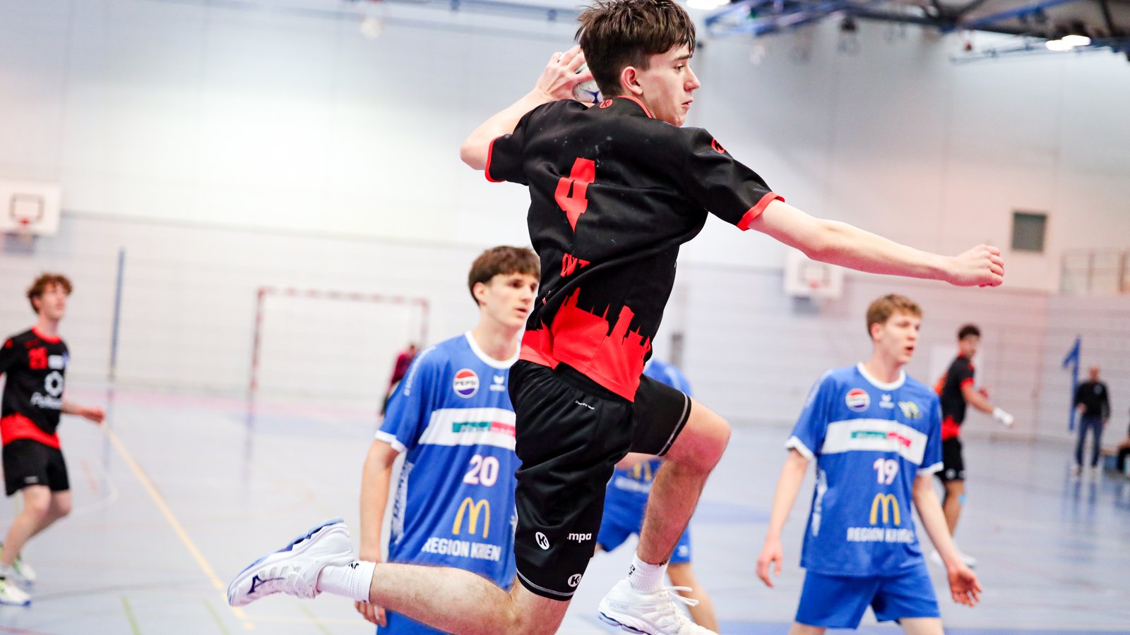 MU19E: SG Pilatus - GCA, 32:28 (13:11)