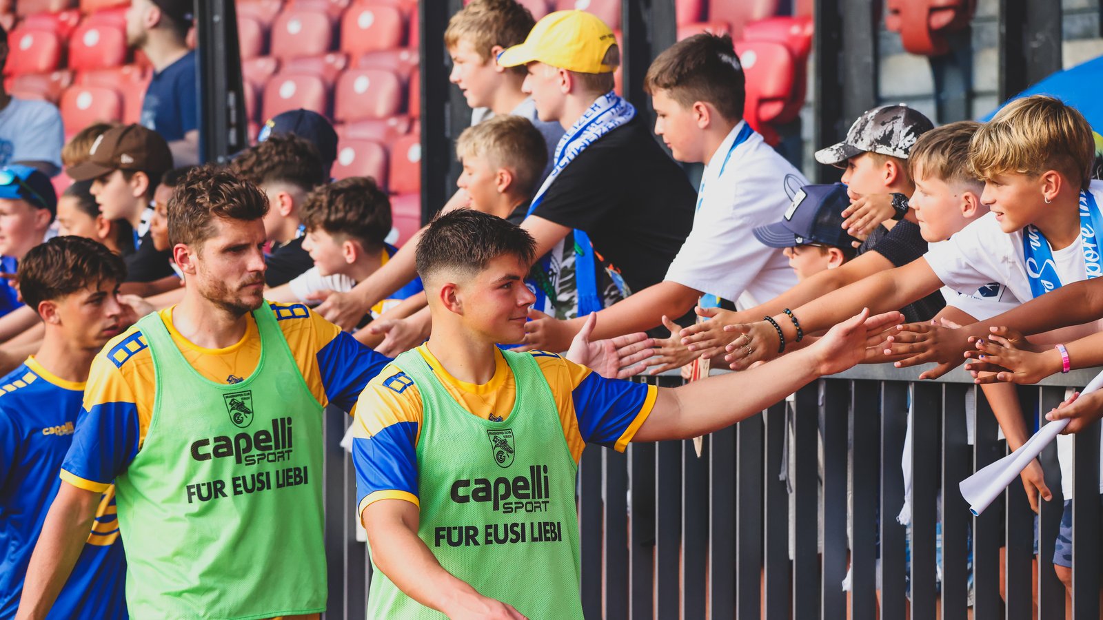 BACK-TO-SCHOOL AKTION GEGEN DEN FC SION