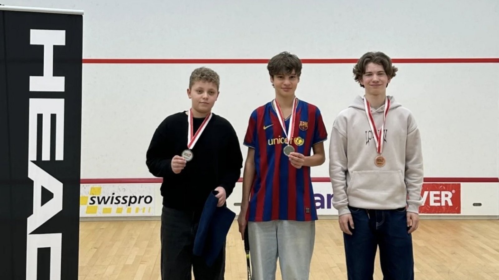 Timothy Schönholzer dominiert das Squash !T in Lausanne