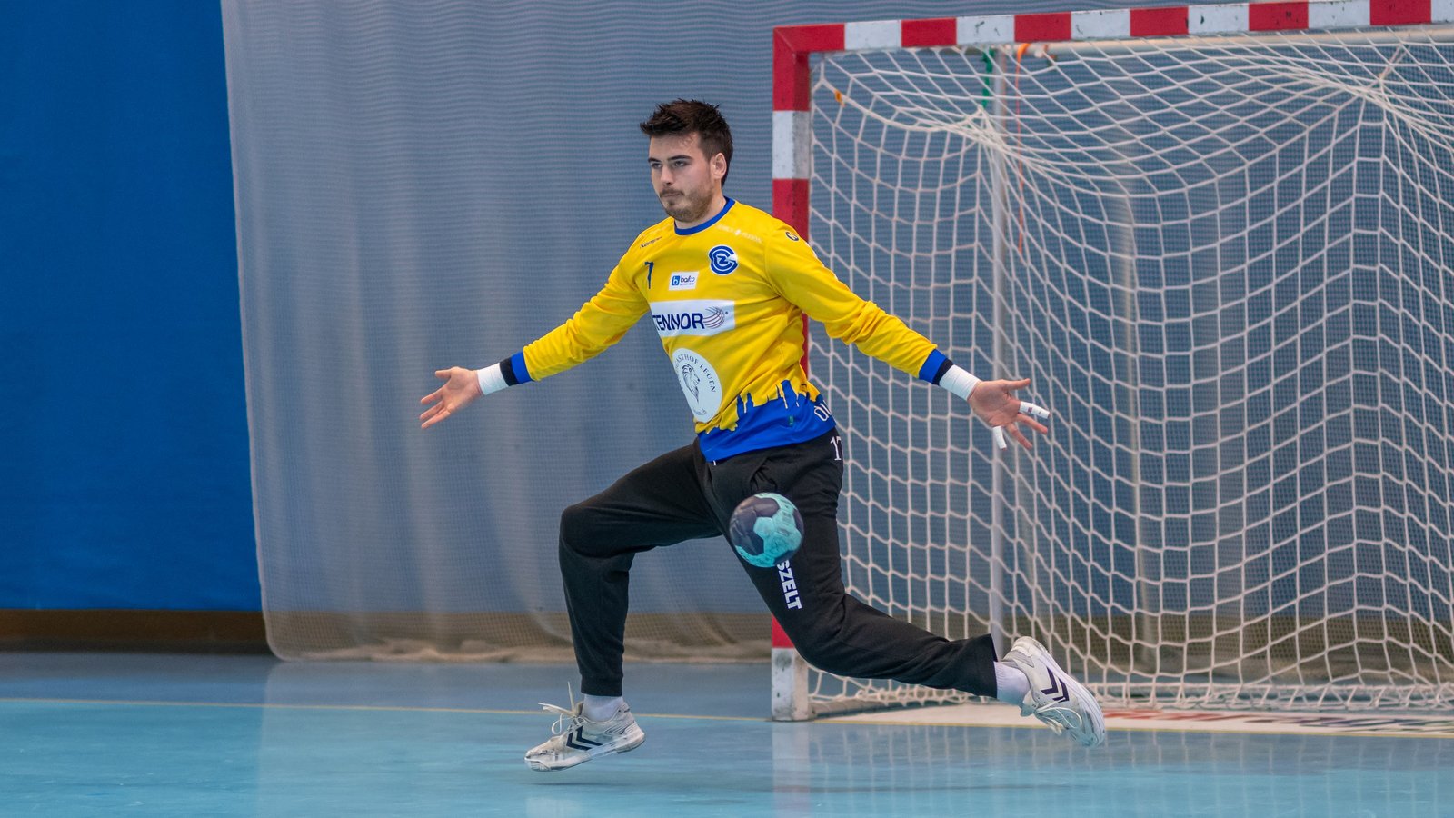 QHL: GCA - Pfadi Winterthur, 33:32 (17:17)