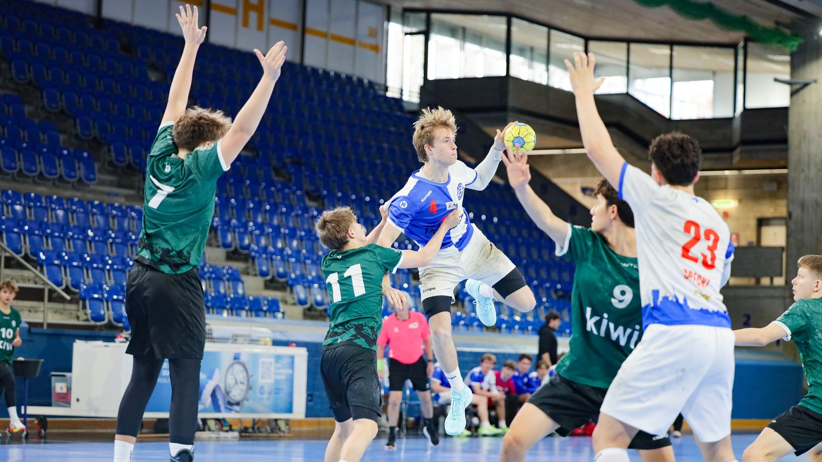 MU17E: GCA - SG LakeSide Wacker-Steffisburg, 37:25 (20:9)
