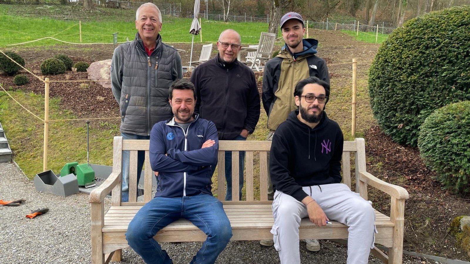 Ab Montag 11 Uhr werden 5 Plätze geöffnet
