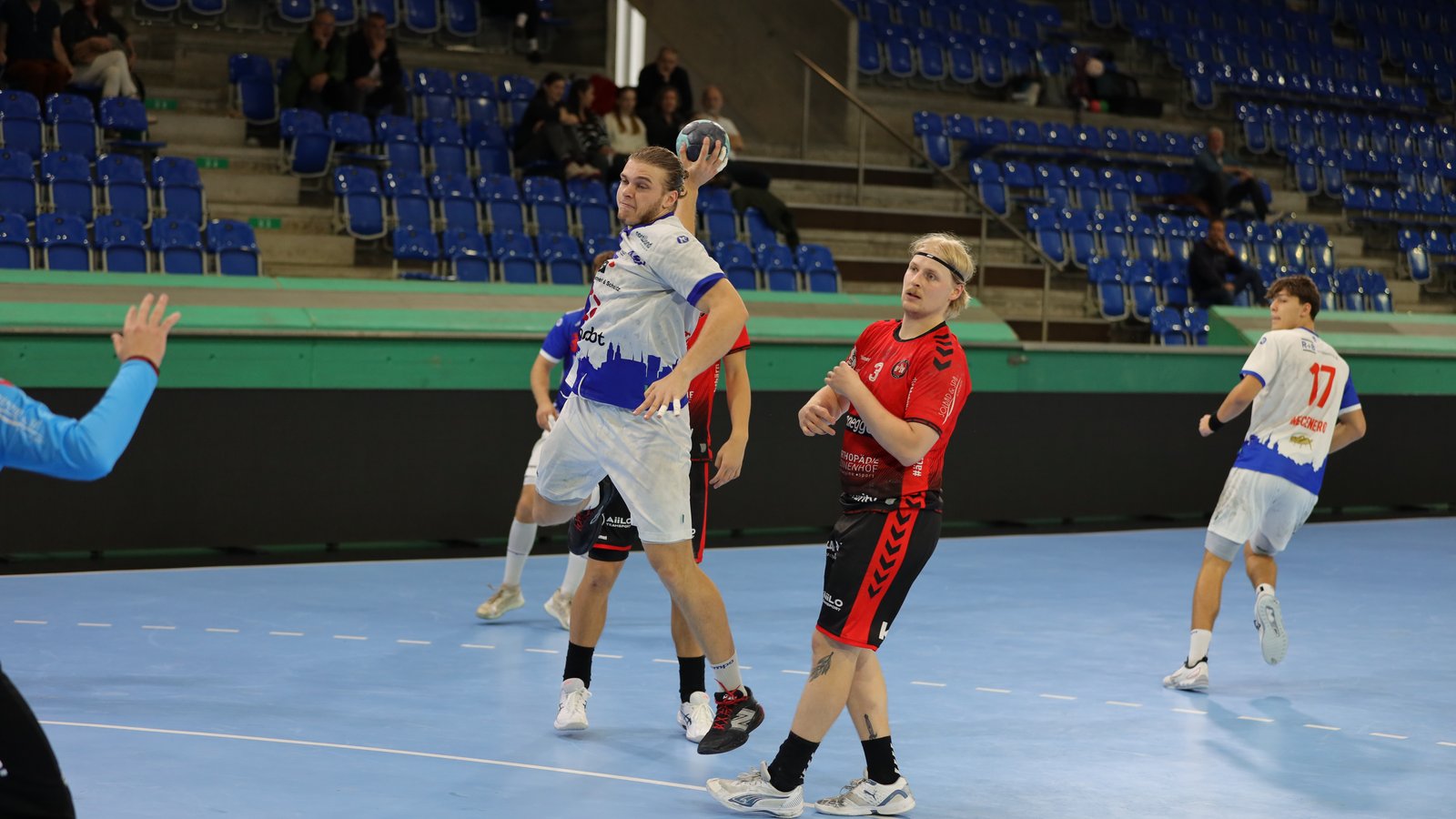 MNLB: Sich wieder selbst ein Bein gestellt