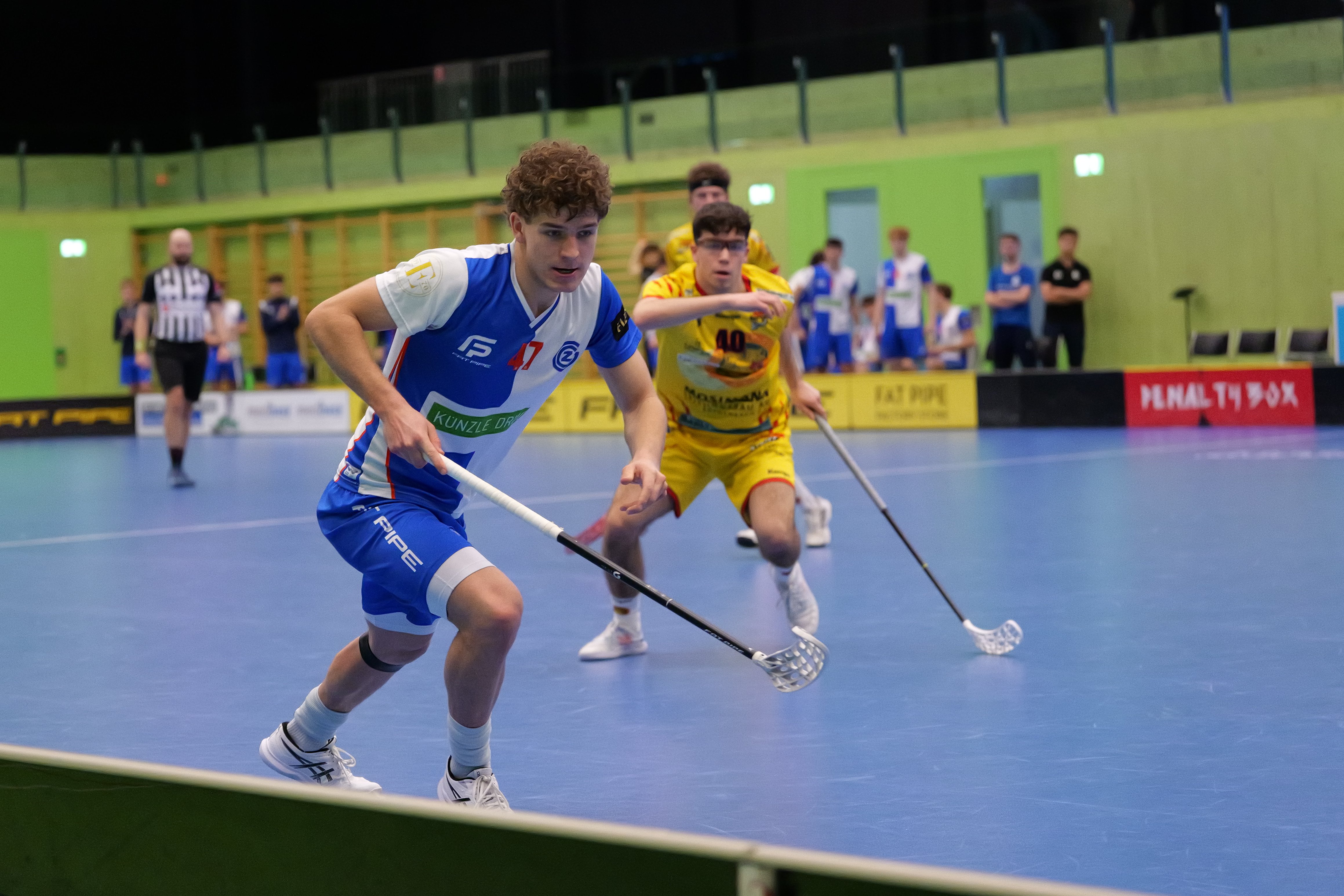 Miro Freiburghaus unterschreibt ersten L-UPL-Vertrag bei GC Unihockey